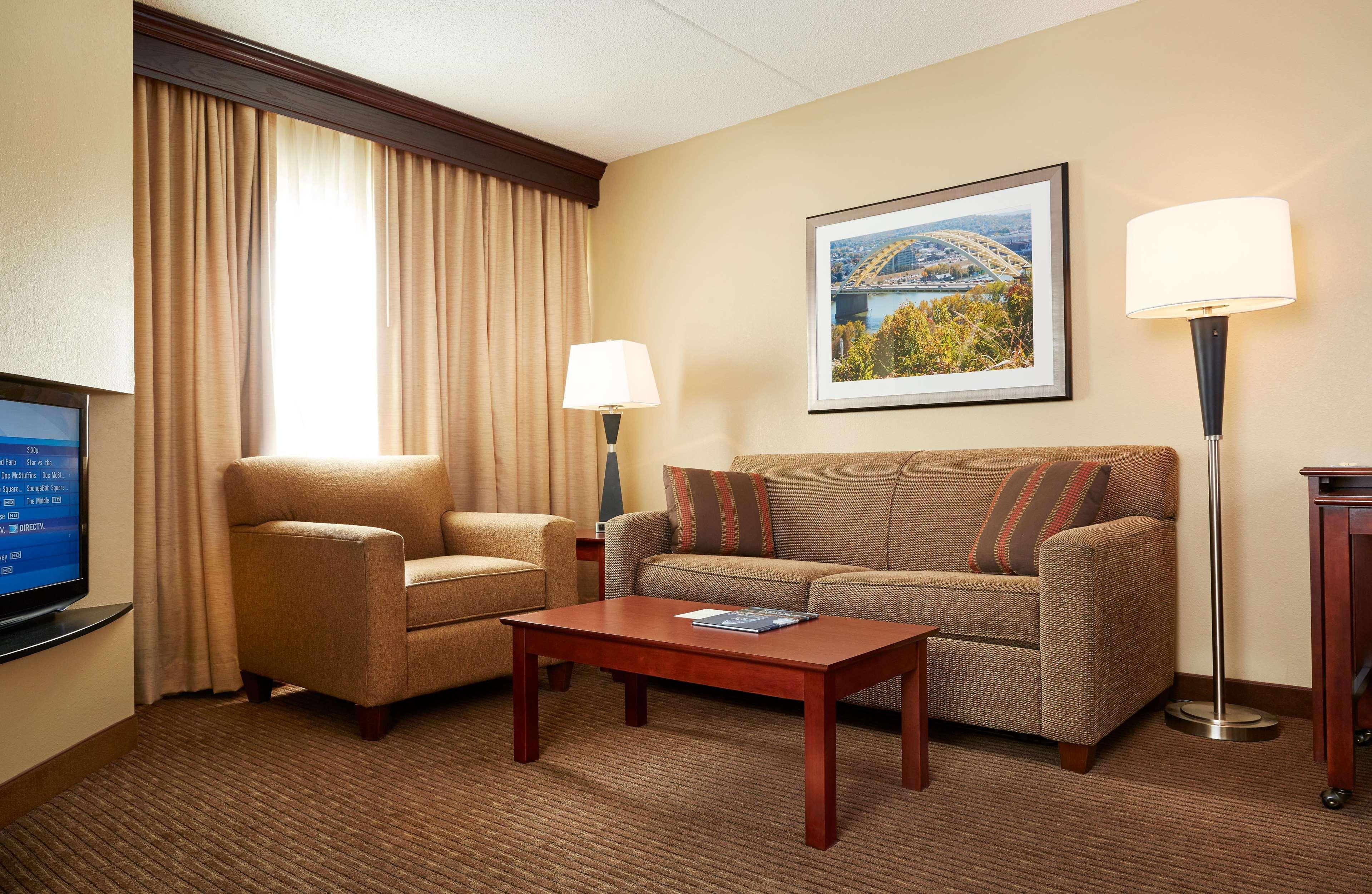 Doubletree Suites By Hilton Hotel Cincinnati - Blue Ash Sharonville Esterno foto