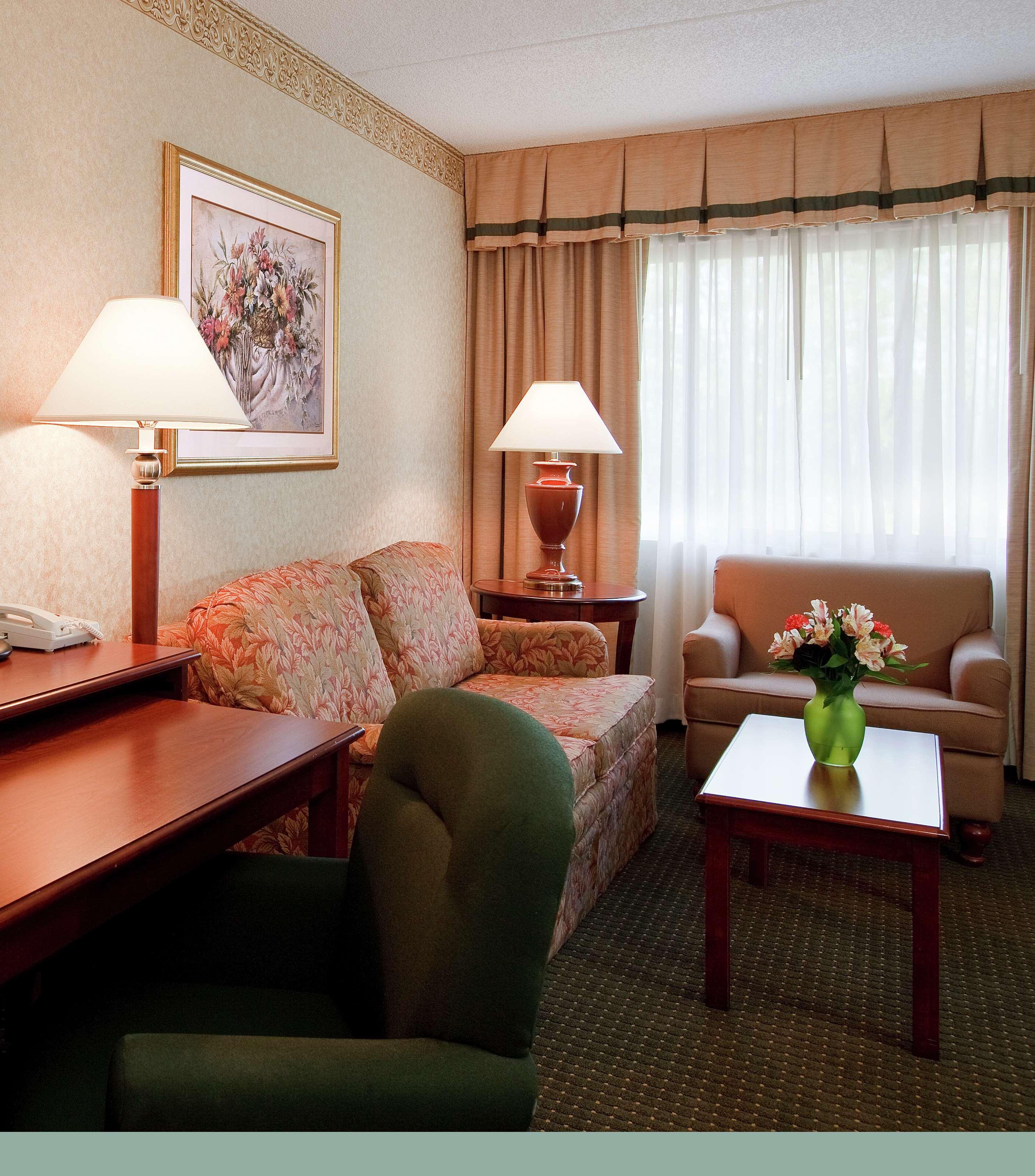 Doubletree Suites By Hilton Hotel Cincinnati - Blue Ash Sharonville Esterno foto