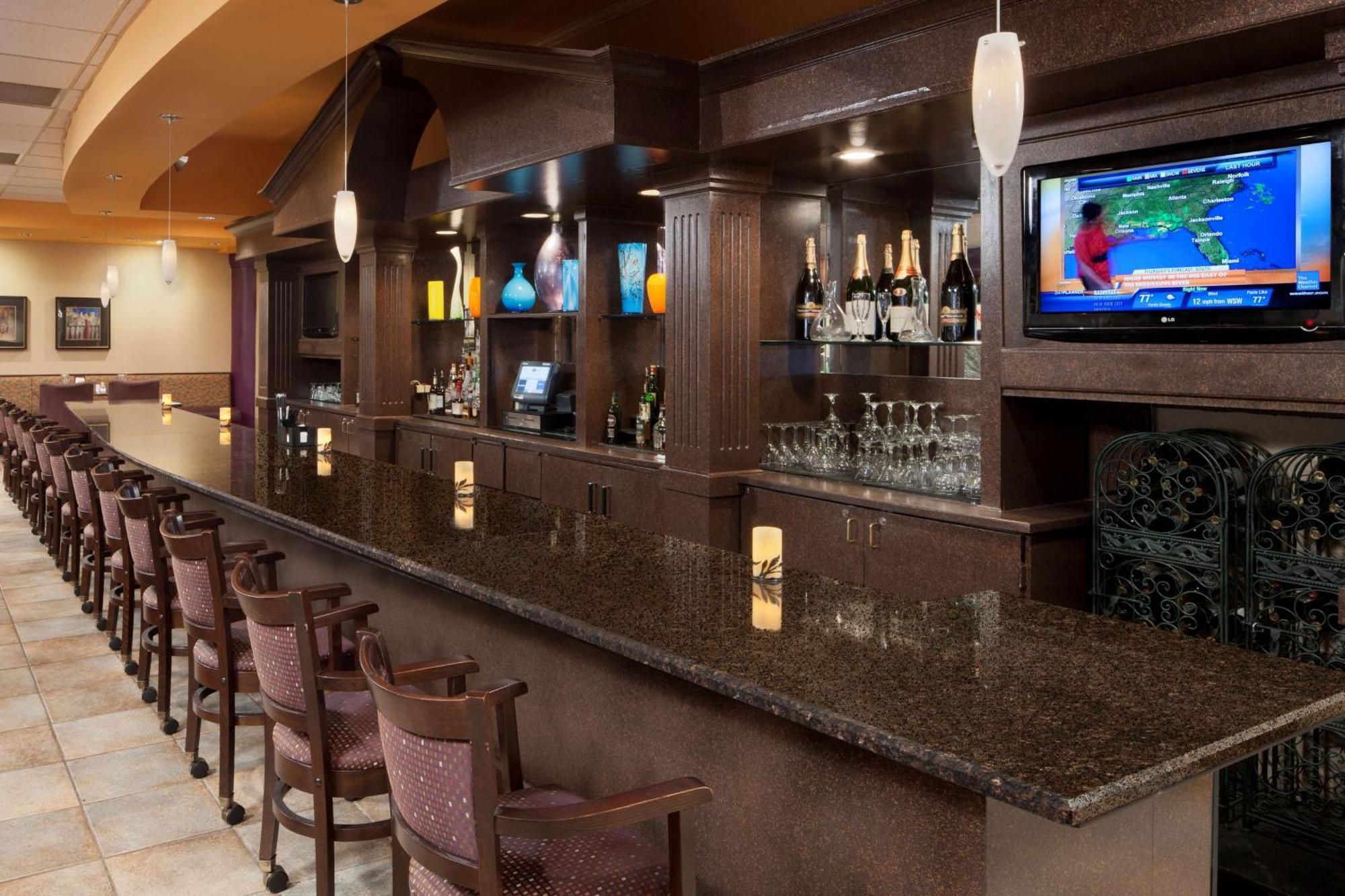Doubletree Suites By Hilton Hotel Cincinnati - Blue Ash Sharonville Esterno foto
